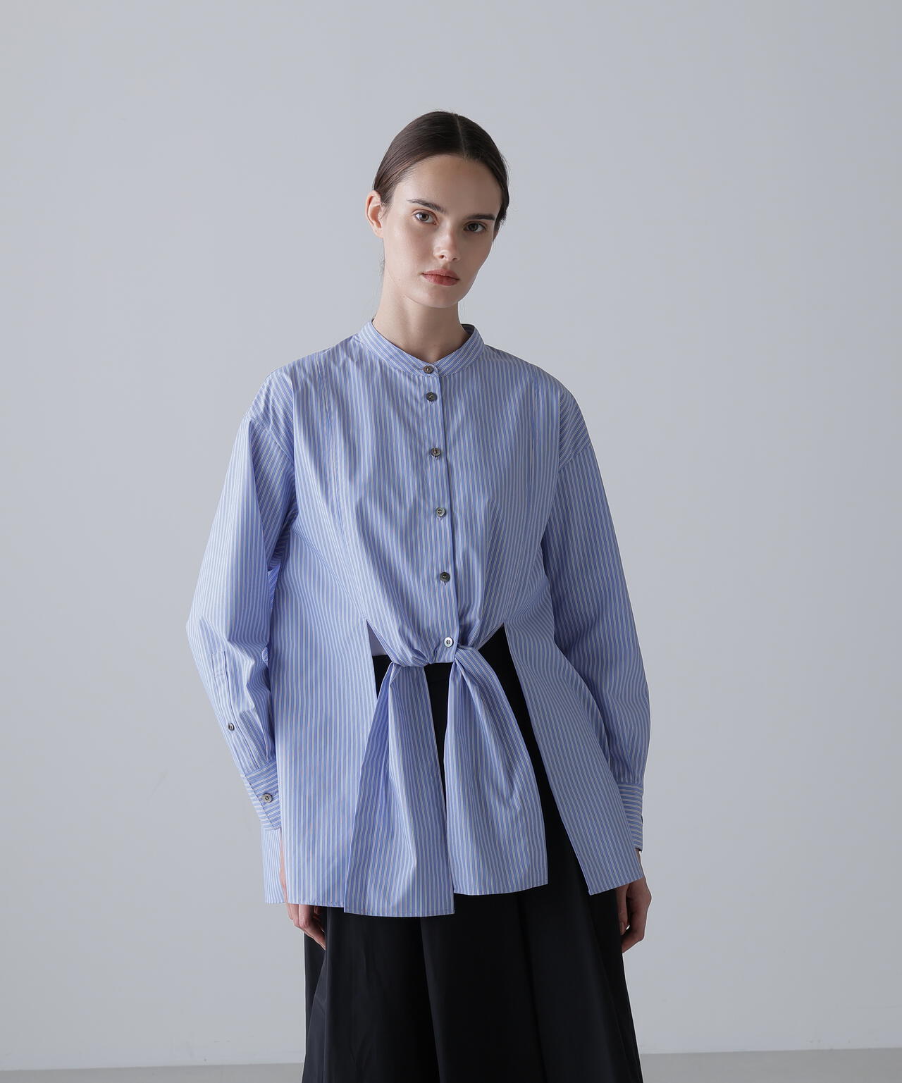 クリスピークロスブラウス | ADORE（アドーア） ｜【公式】通販mix