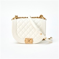 CHANEL ボーイシャネル 2021年以降 ショルダーバッグ ホワイト