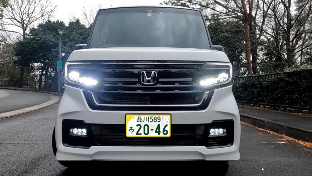 HONDA N-BOX 特別仕様車 キターー！全国版図柄入りナンバープレート