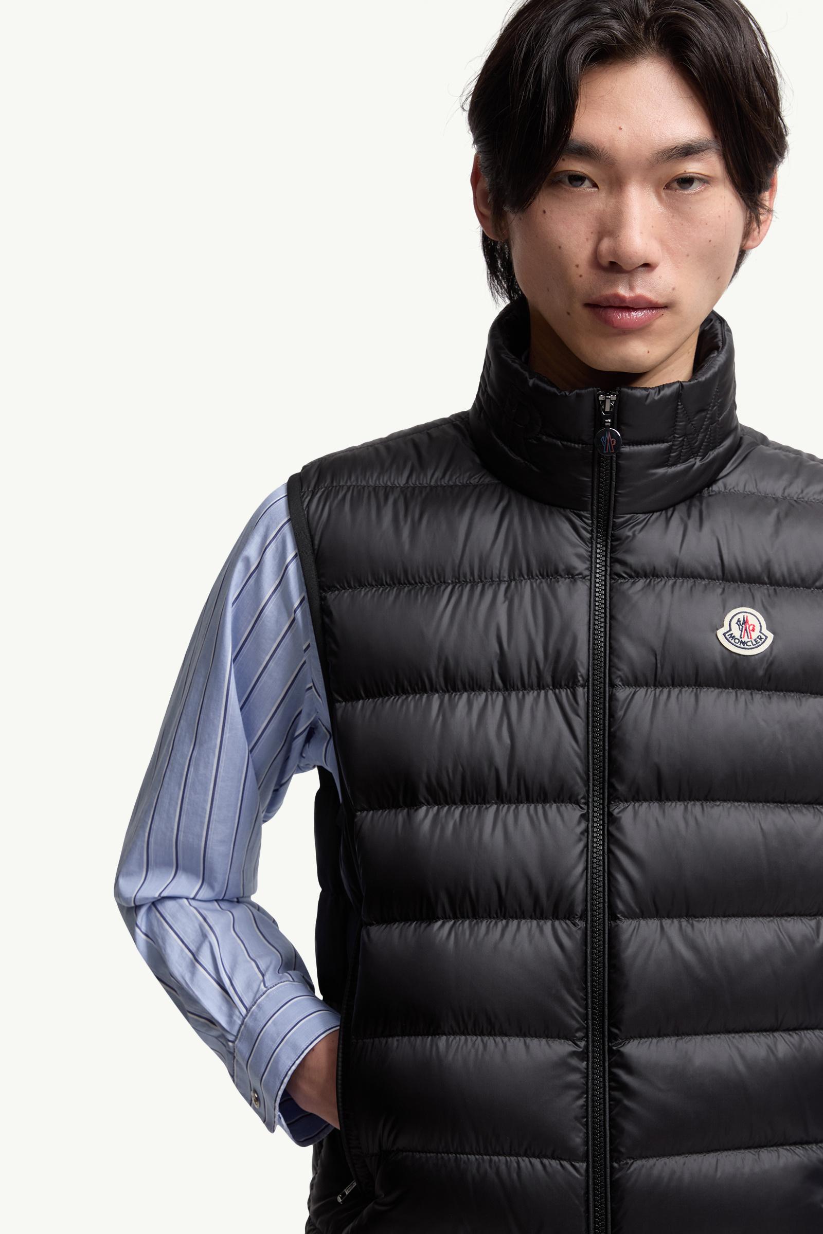 ブラック Rocoqueダウンベスト : ジレ 向けの メンズ | モンクレール