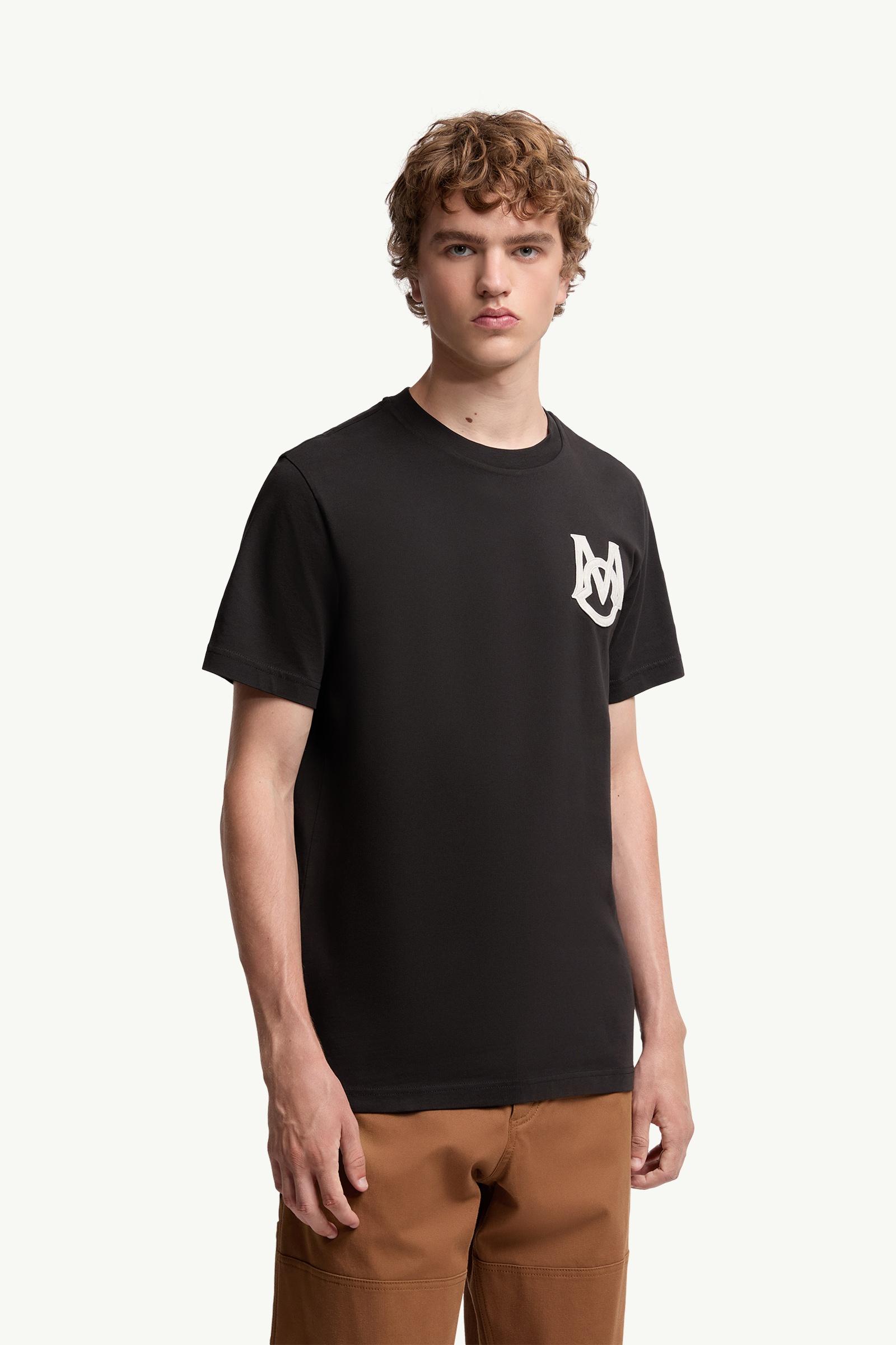 ブラック Tシャツ : Tシャツ＆ポロシャツ 向けの メンズ | モンクレール