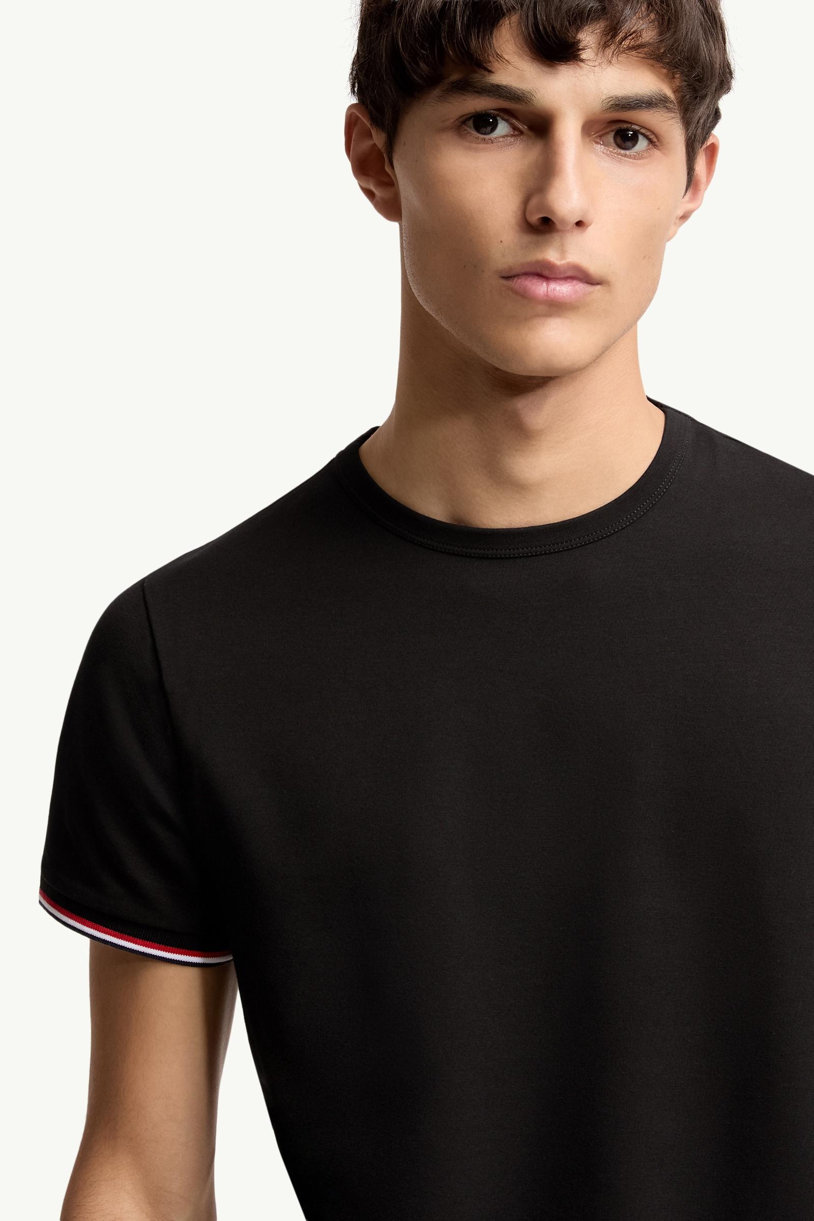 ブラック Tシャツ : Tシャツ＆ポロシャツ 向けの メンズ | モンクレール