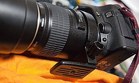 EF100mm F2.8Lの三脚座は専用品 – mono-logue