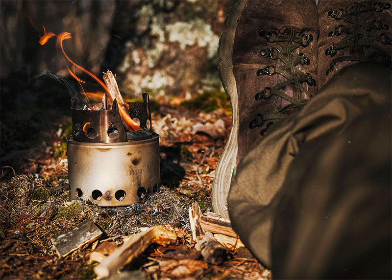 Bushbuddy / Mini Camp Stove & Mini Pot Set