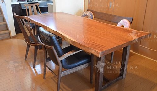 ケヤキの一枚板テーブル事例 | 一枚板テーブル、無垢材 天板の販売