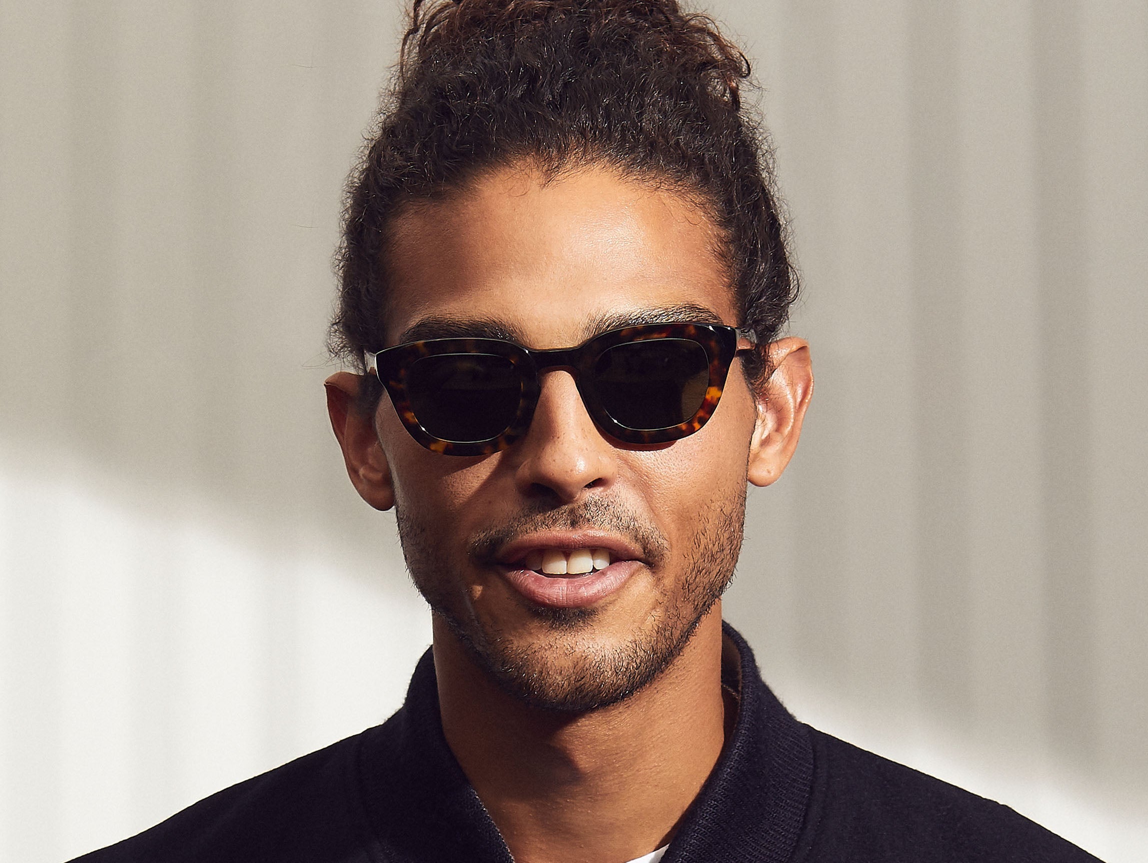 TELENA SUN | Square Sunglasses | MOSCOT