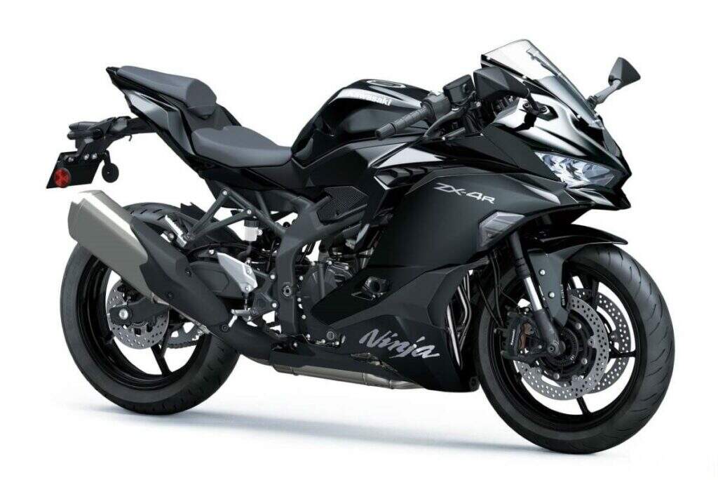 Kawasaki apresenta a família Ninja 2026