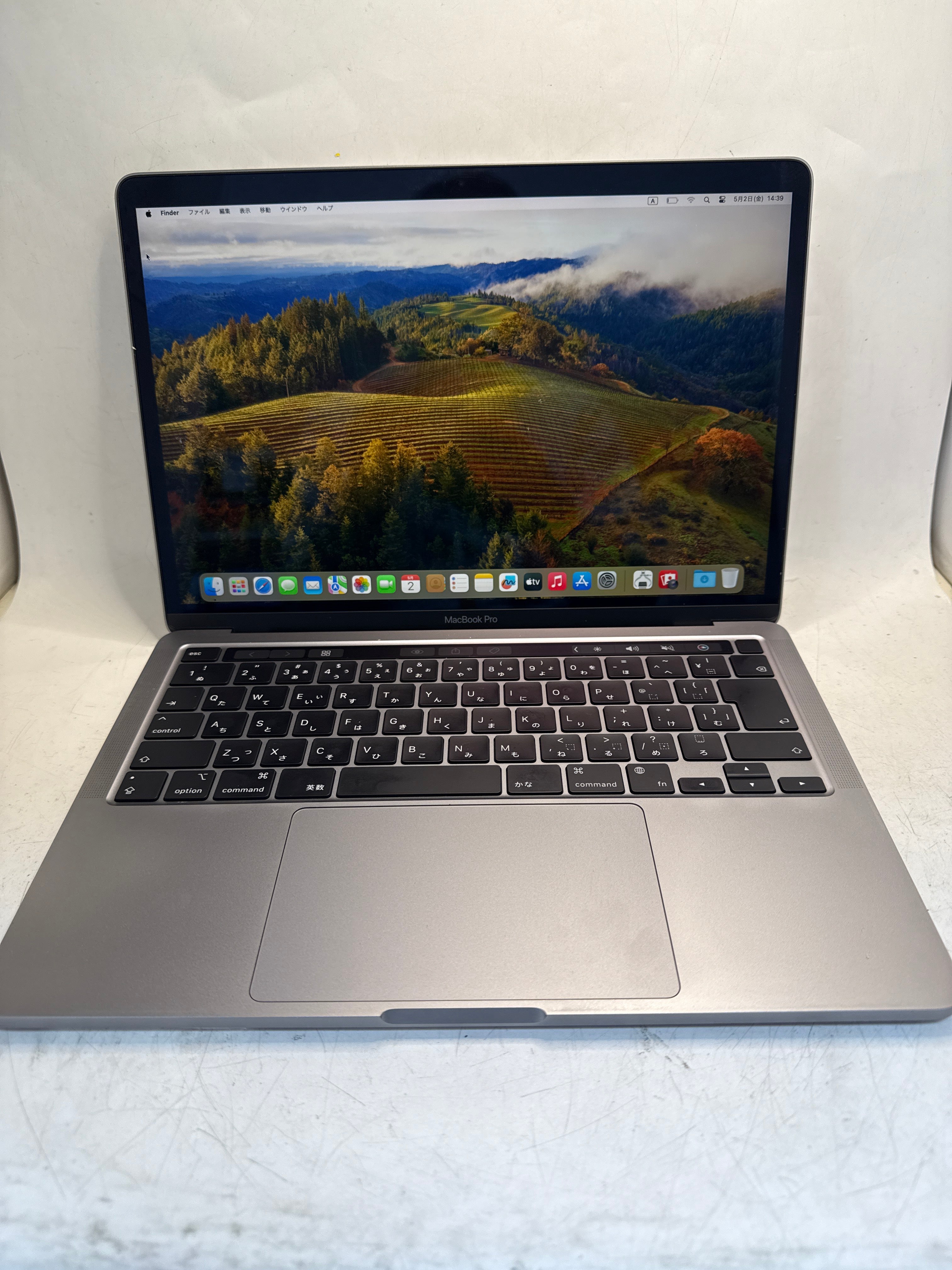 MacBook Pro 2020 M1 8/256 13インチ – ML COMPUTERS