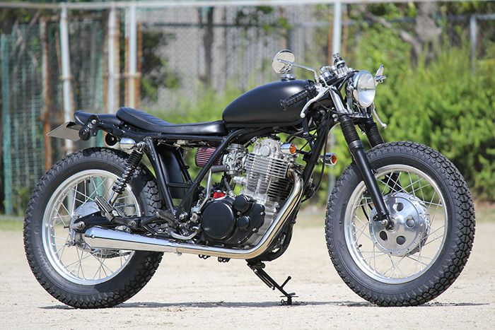 グッズ(GOODS) タンデムチョッパーシート タックロール SR400/500