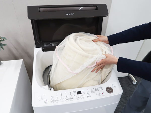 発売30周年！シャープの穴なし槽全自動洗濯機がスタイリッシュに進化