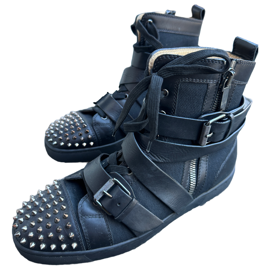 CHRISTIAN LOUBOUTIN Black Canvas and Leather Snap Shoot Spikes