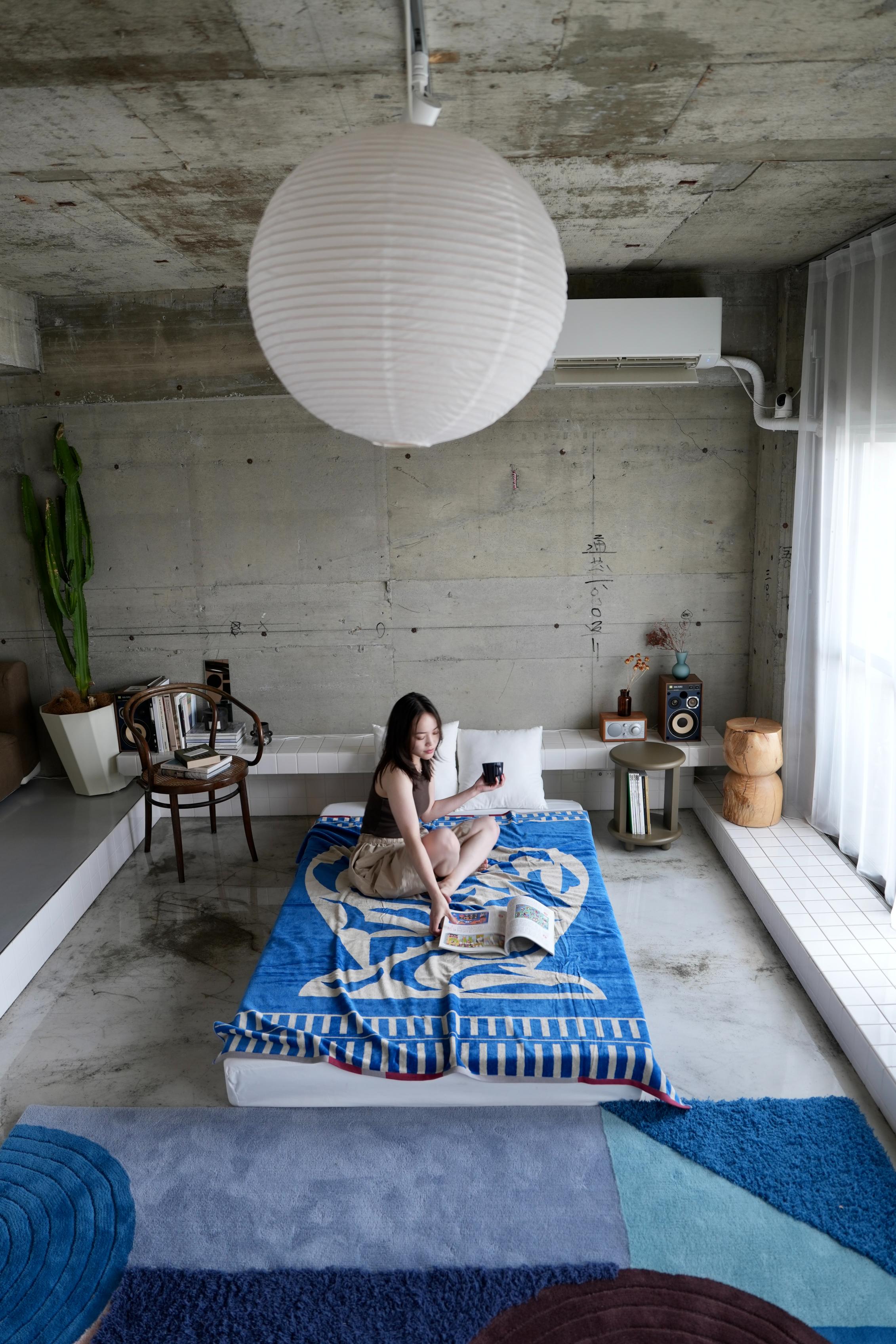 BED THROW BLANKET：Dancing flower – MYTONE