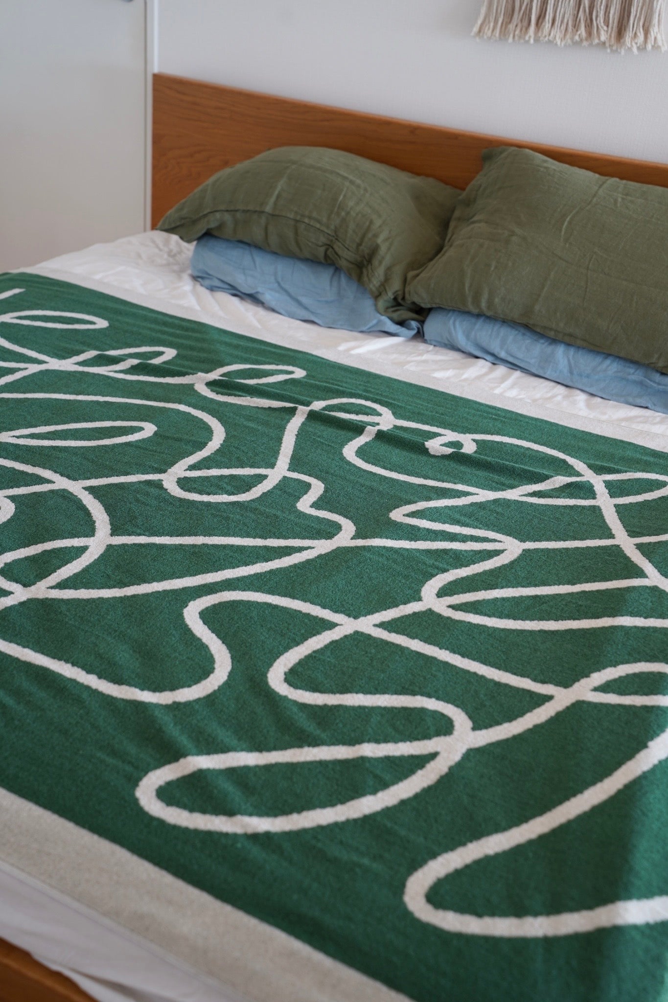 BED THROW BLANKET：Dance – MYTONE