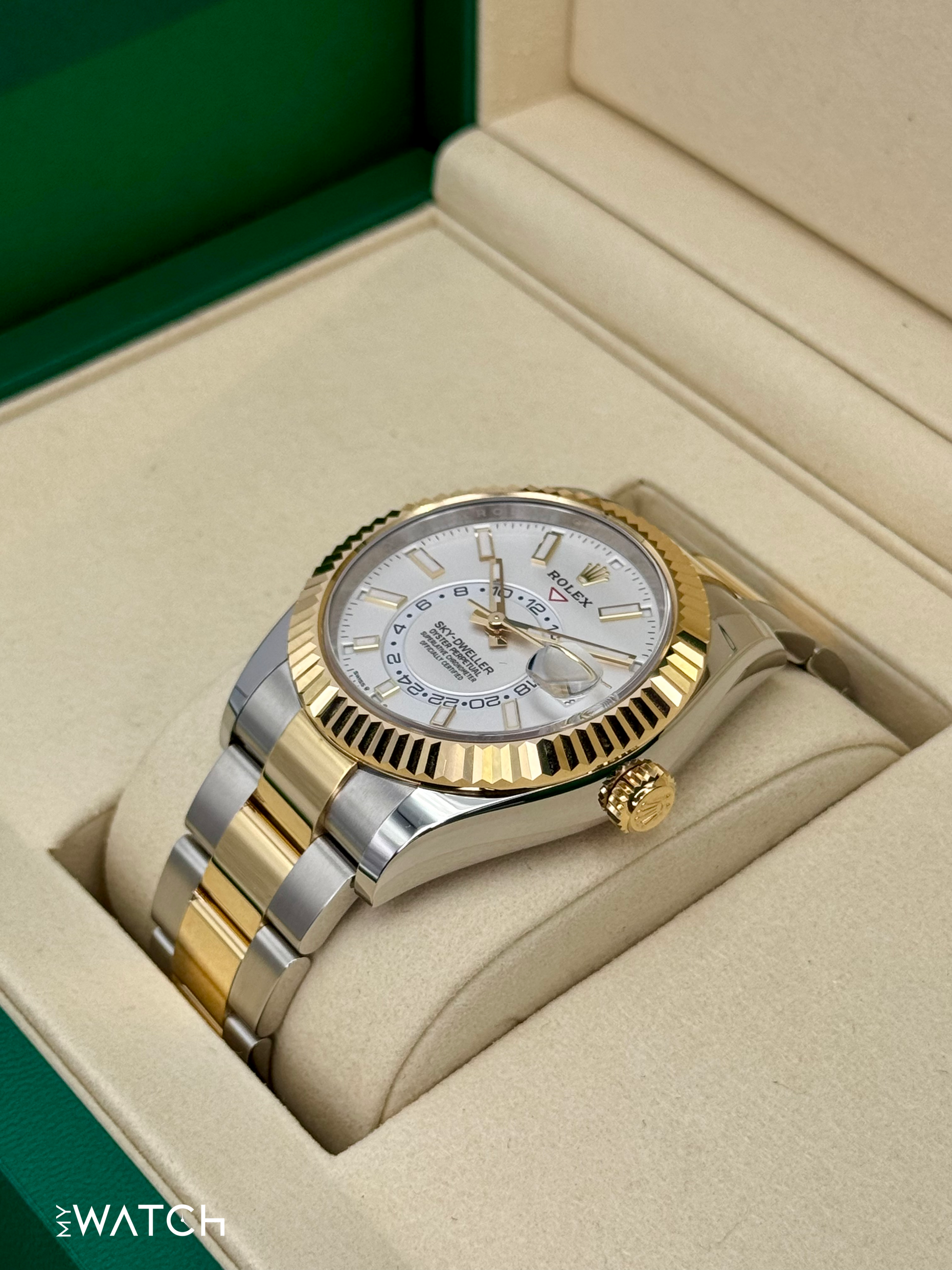NEW 2025 Rolex Sky-Dweller 42mm 336933 Two-Tone Oyster White Dial