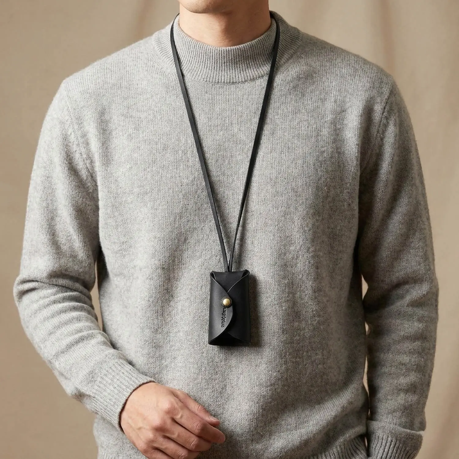 abokika ネックレスキーケース ブラック｜首掛けレザーキーケース