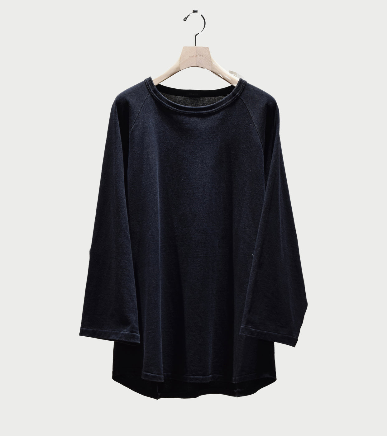 COMOLI コットン ジャージ ベースボール ティーシャツ , Black – Navyblue