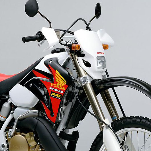 ホンダ「CRM250AR」（1997年）【90年代に登場したホンダのバイク図鑑