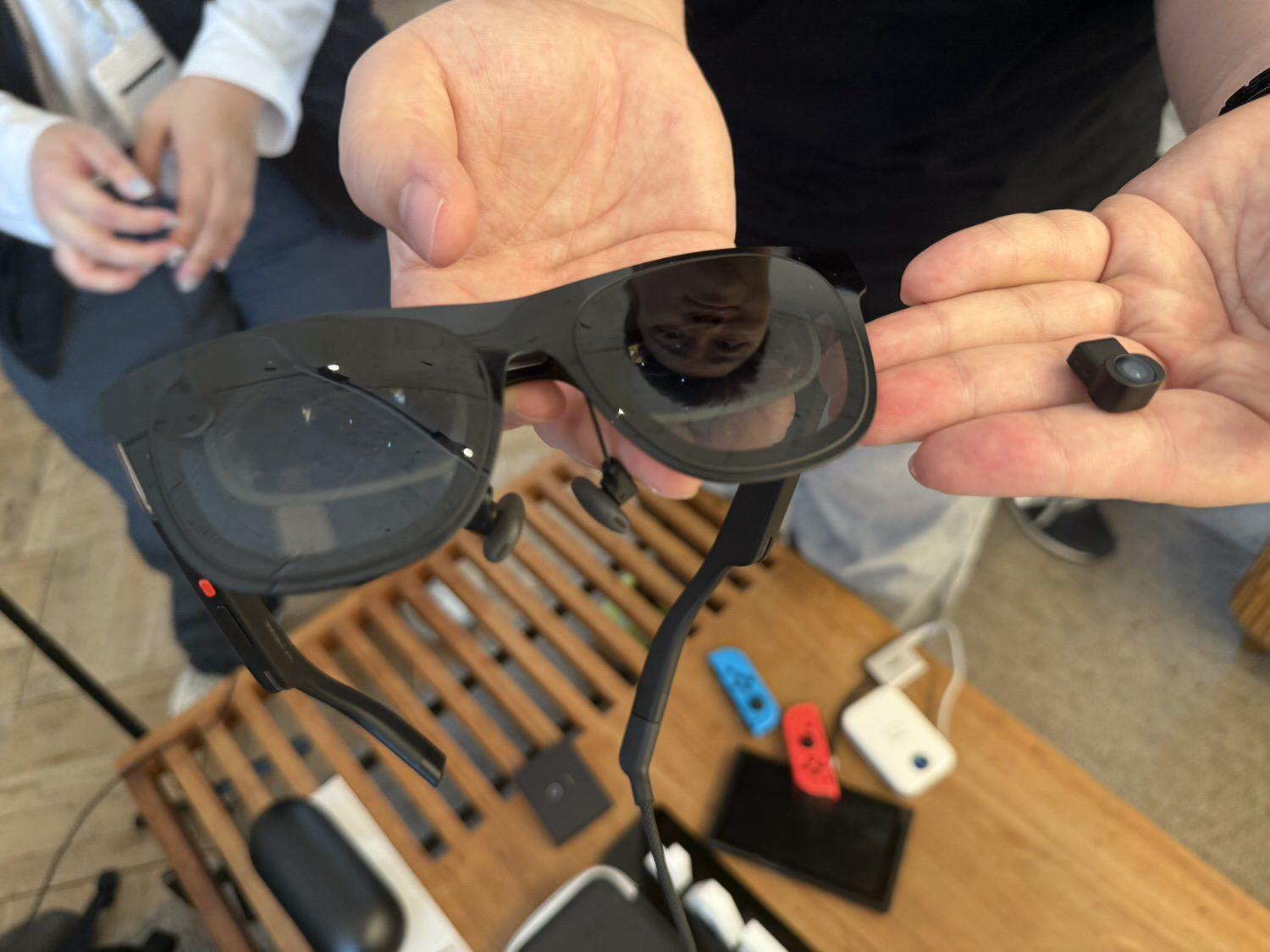 XREAL Oneを6DoF対応に。撮影もできる小型カメラモジュール ｢XREAL Eye