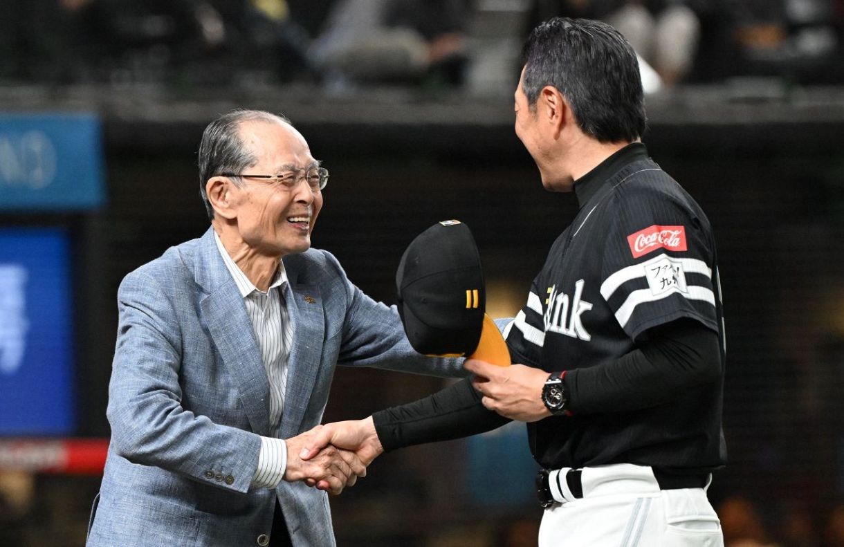 最初はどうなるかなと」ソフトバンク王貞治球団会長「苦労したからね