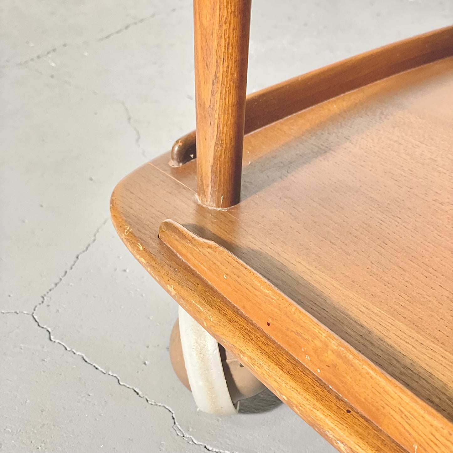 ERCOL(アーコール) TROLLEY / トロリー (1) – NONOR FURNITURE