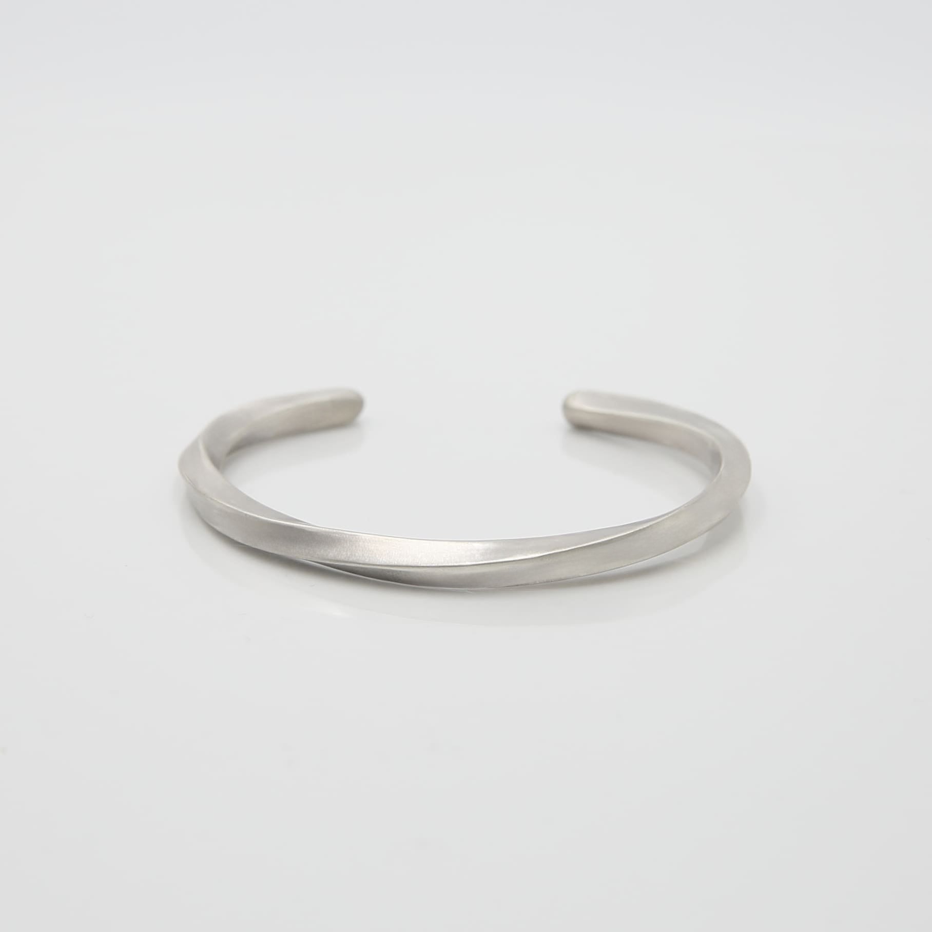 FRONT 11201 シルバー925 オリジナルバングル ブレスレット FRONT