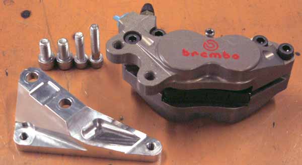 ホンダXR250用ブレンボ40mmピッチ・ブレーキング社製φ320ディスク用