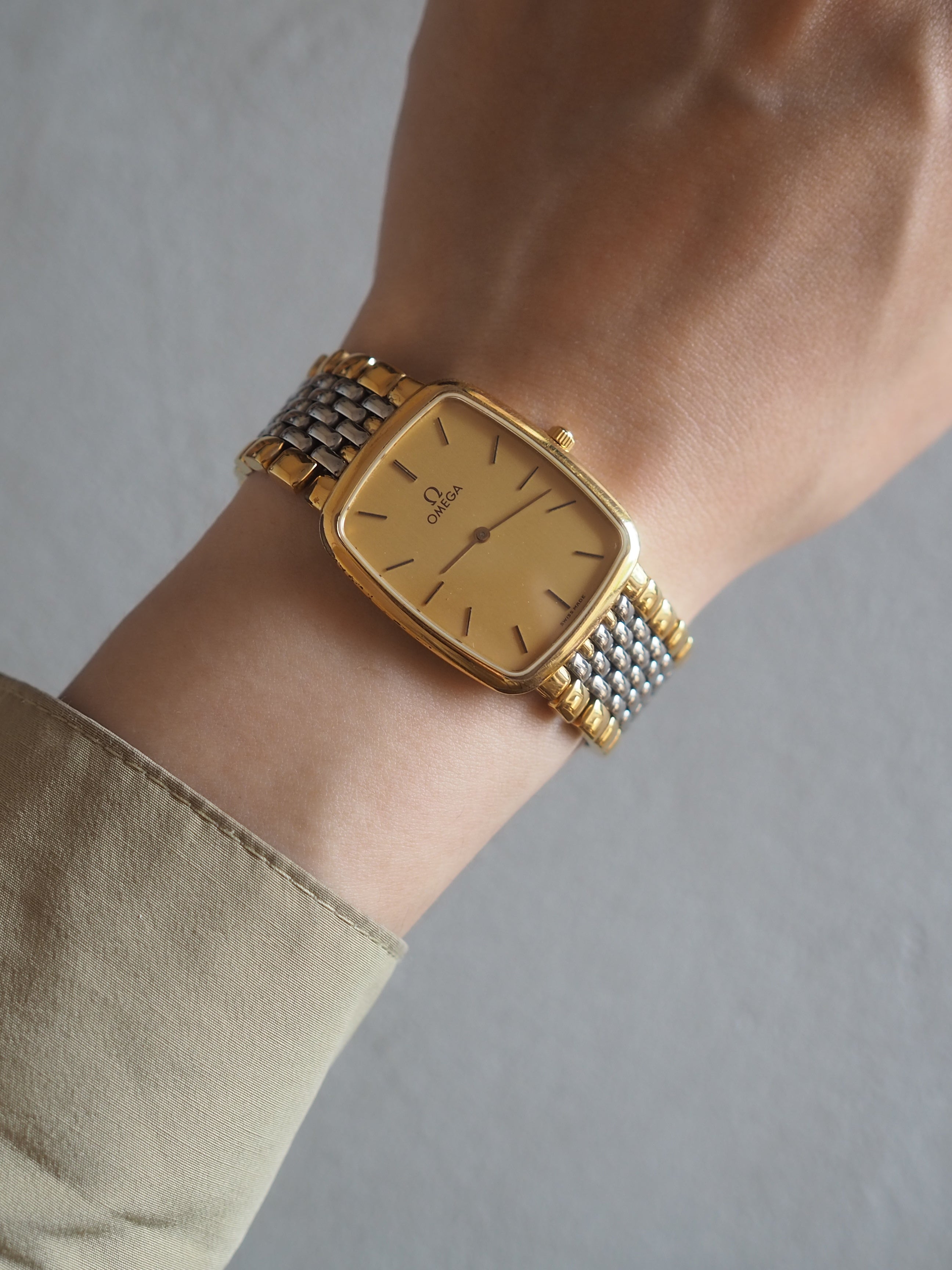 OMEGA オメガ DE VILLE デビル ラウンド ウォッチ 腕時計シルバー