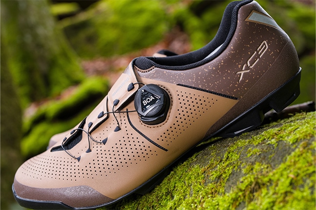 SHIMANO ( シマノ ) ビンディングシューズ SH-XC302 (ワイド) アイス