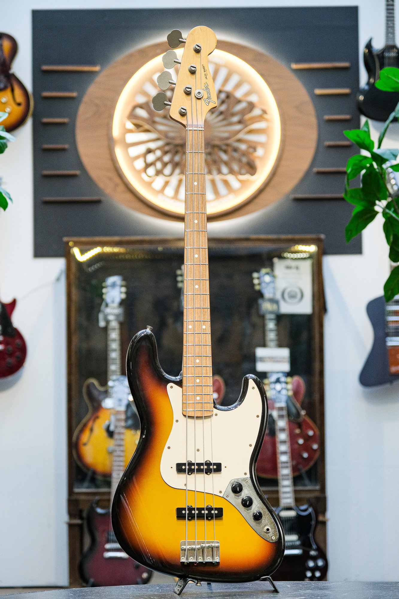1993-94 Fender Jazz bass Standard MIJ sunburst