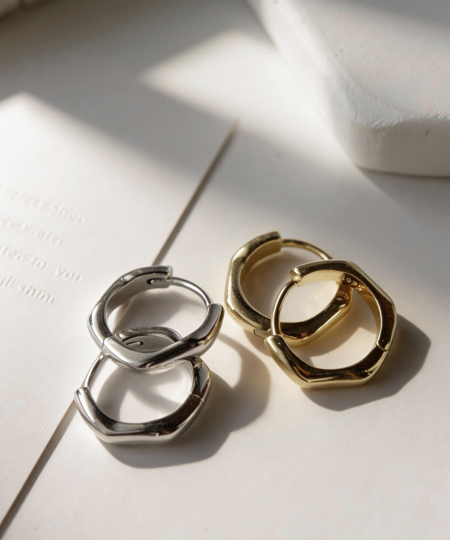 小ぶり フープピアス 【kyklos-wave キクロス・ウェーブ】 シルバー925