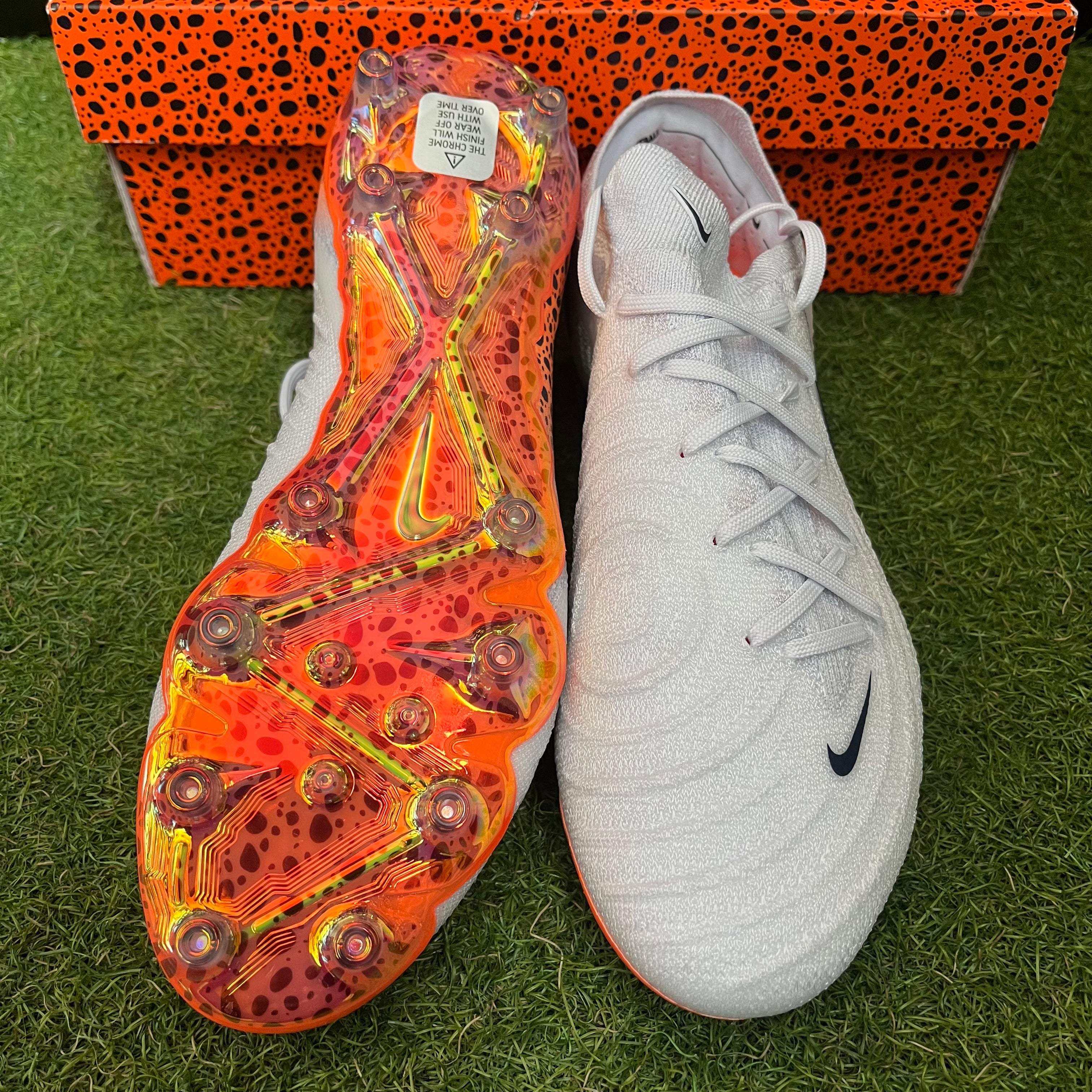 8FC36C83-31E3-4947-89F0-