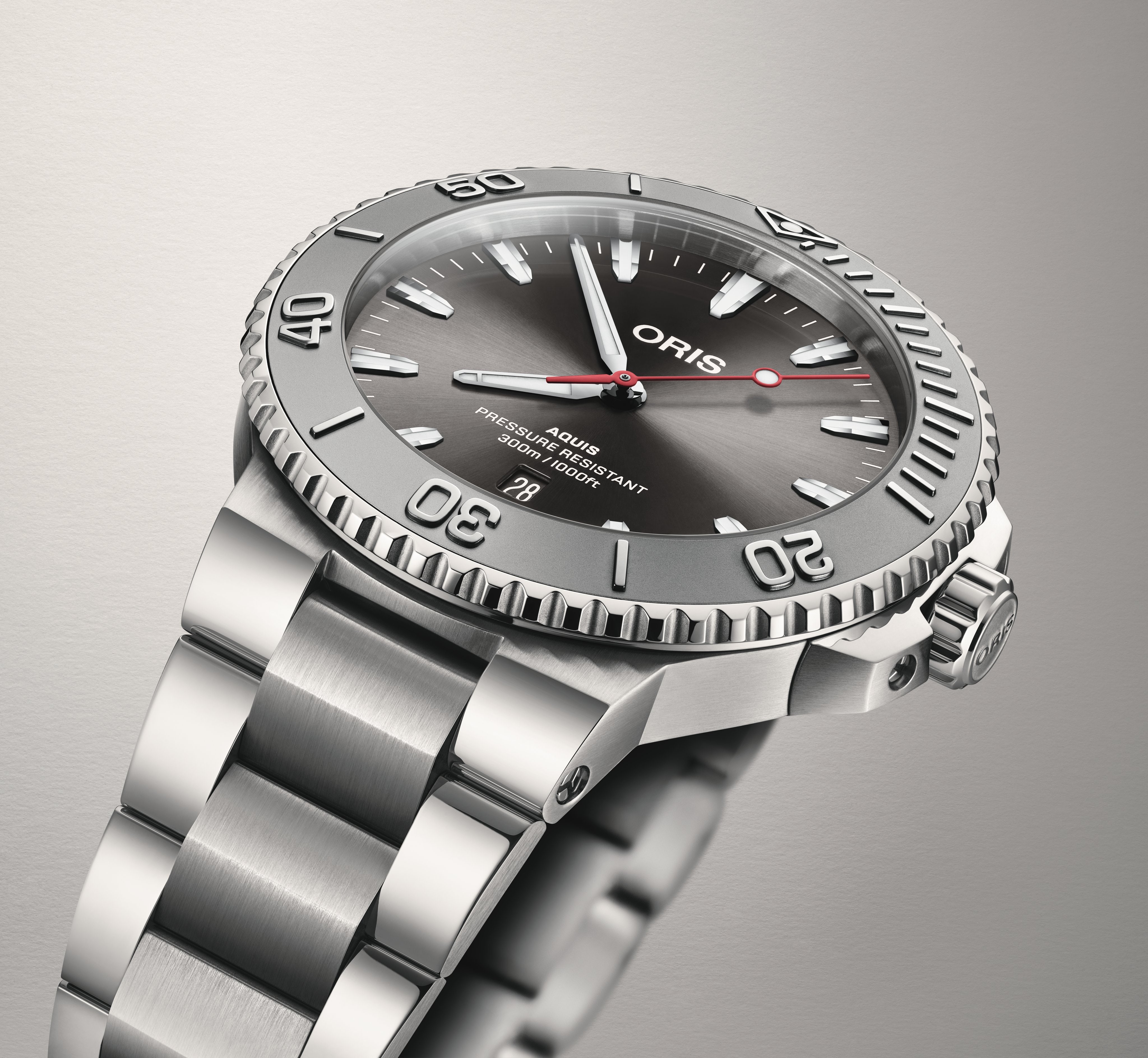Aquis Date Relief - 01 733 7789 4153-07 8 23 04PEB | Oris