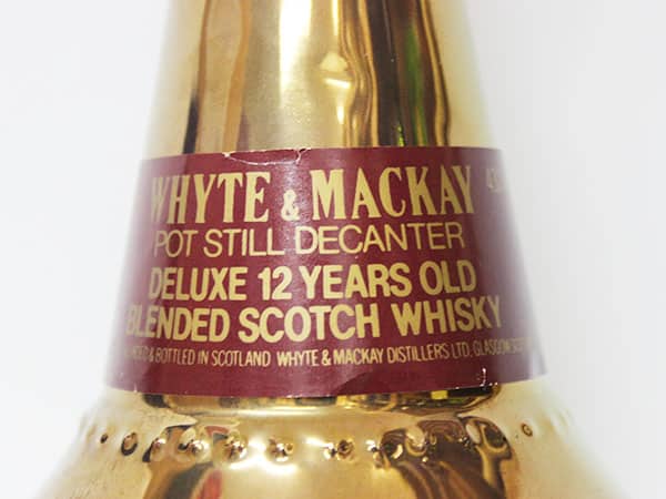 ホワイト＆マッカイ 12年 ポットスチル型陶器ボトル』を買取致しました