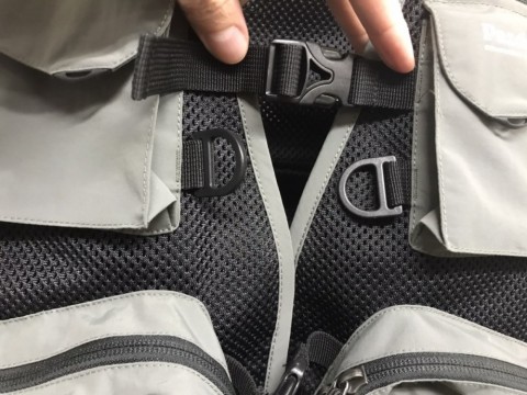 アイテム紹介】軽快な着心地でトラウトを楽しむ『メッシュパックベスト