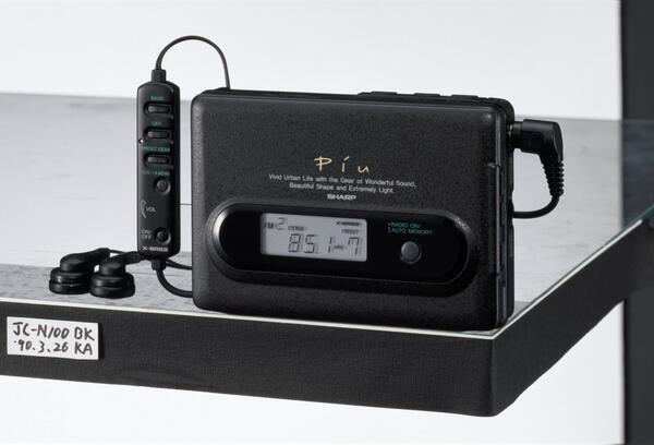 っ【すごく軽量だったカセットプレーヤー JC-N100 1990年】 #懐かしい