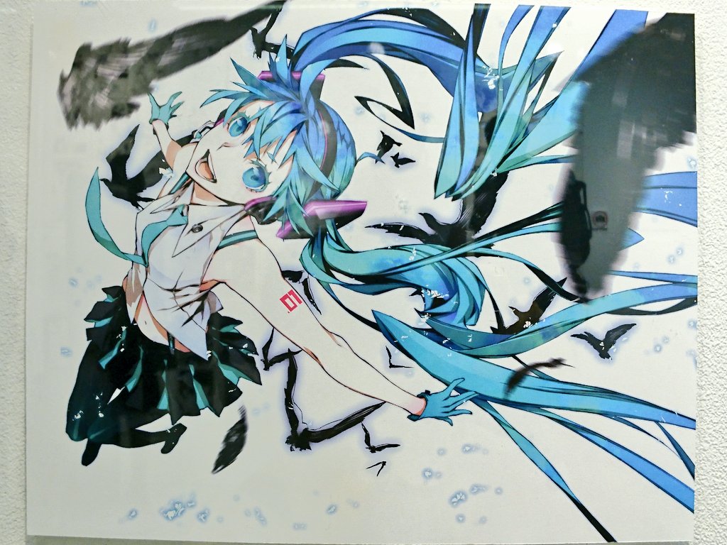 中野ブロードウェイの「pixiv Zingaro」で8/22(火)まで開催中の『三輪