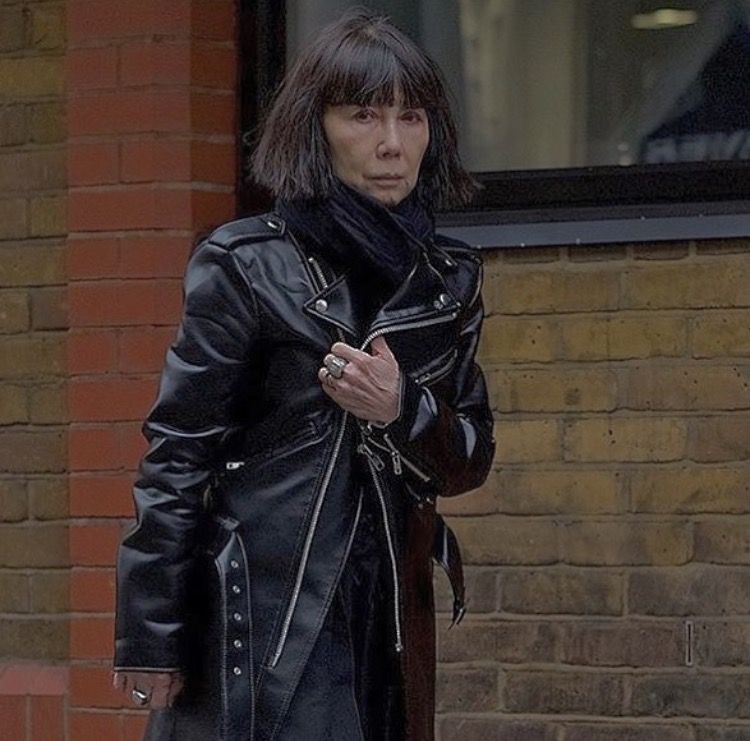 ライダースジャケットが世界一似合う人、川久保玲説。