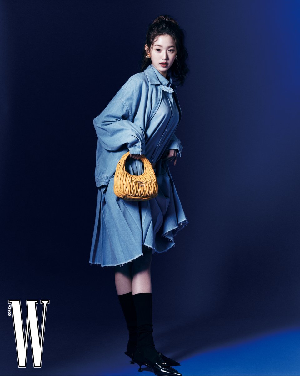 FVc-9LEWAAAmbj8.jpg?format=jpg