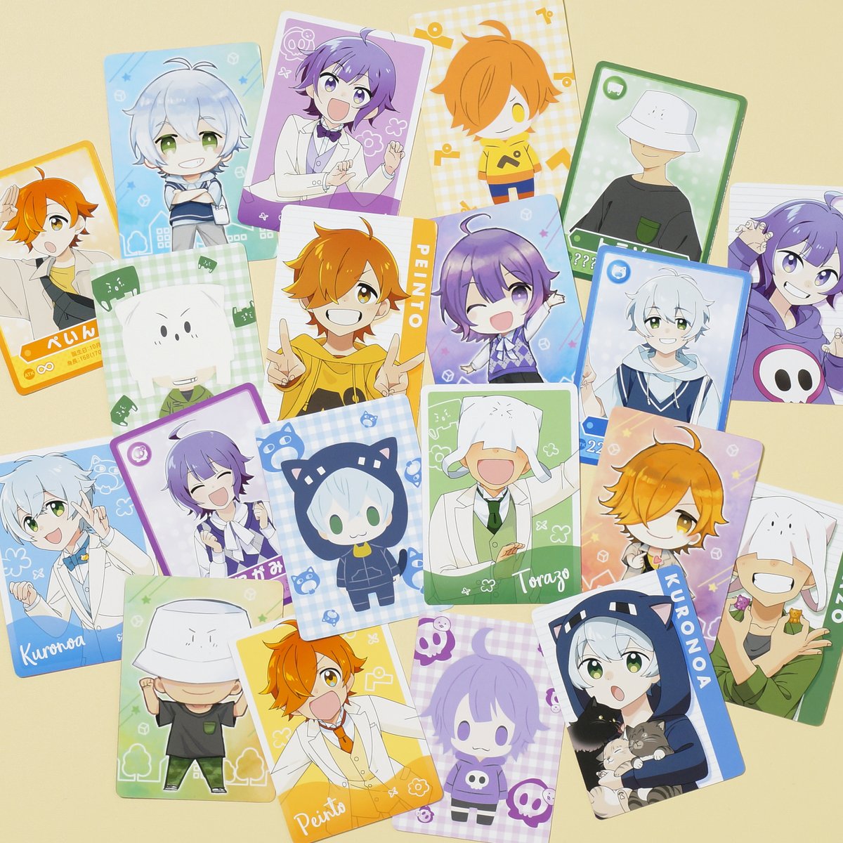 本日も『日常組の日常展』グッズをご紹介いたします！こちらはカード