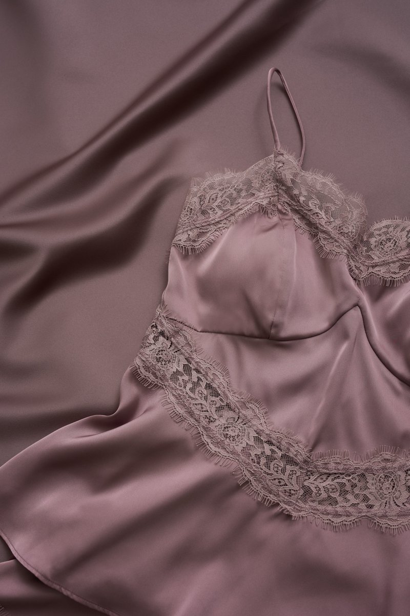 本日より販売スタート✨／ 人気のLace Camisole Set から リミテッド