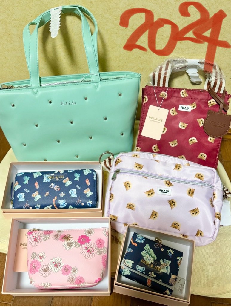 ポール&ジョーアクセソワの福袋備忘録📷 【1枚目】2024 税込¥11000 【2