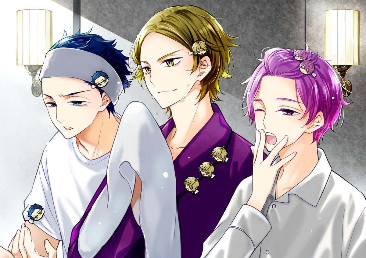 クラウンクレイン の3人は、 早速新グッズのヘアクリップを入手した