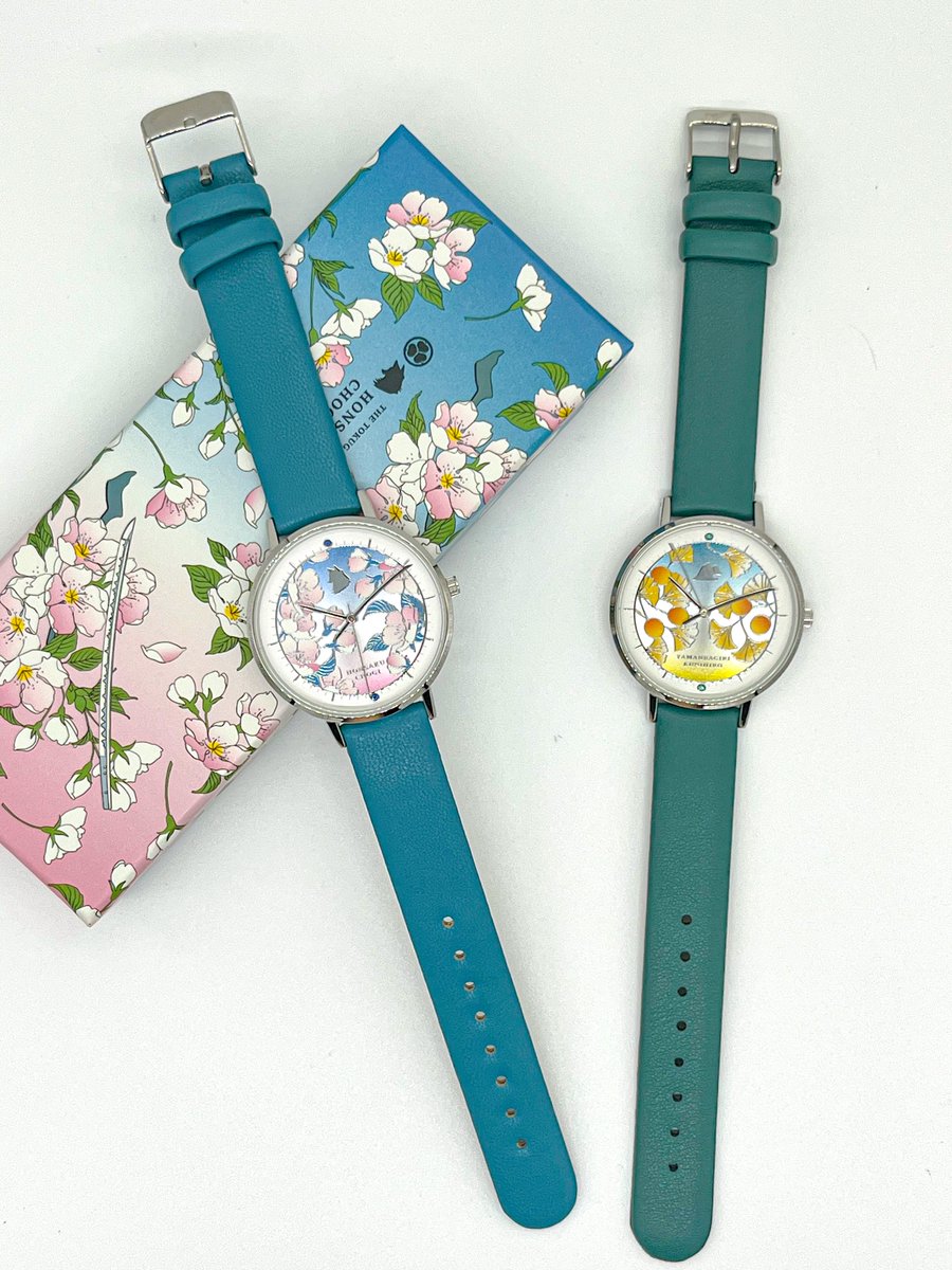 チョコレートかな？と見まごうような綺麗な箱をあけると、中には