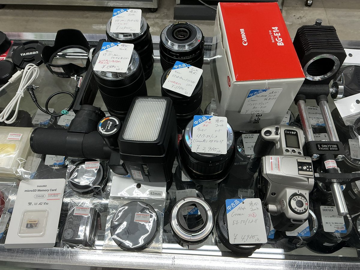 現状品、ジャンク品たくさん入荷していますヽ(´▽｀)/ キャップ類も