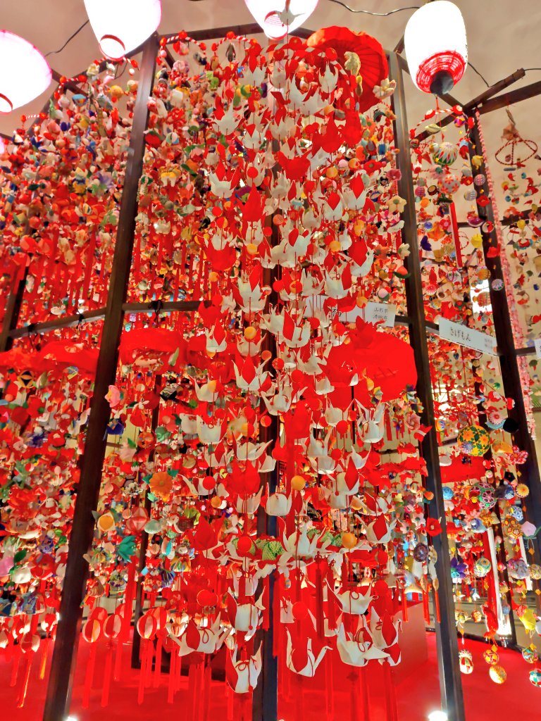 今年もマリオットアソシアホテルロビーの豪華な吊るし雛🎎を堪能してき