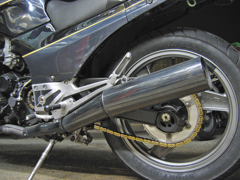 2号機のGPZ900Rニンジャ君 ついにマフラー交換♪ （part2） : フロント