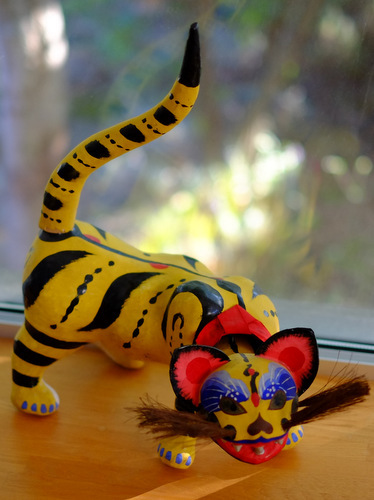 島根 郷土玩具 高橋張子虎本舗 虎の張り子」 : じぶん日記