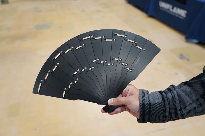 UNIFLAME ダッチオーブンスーパーディープ 12インチの商品紹介