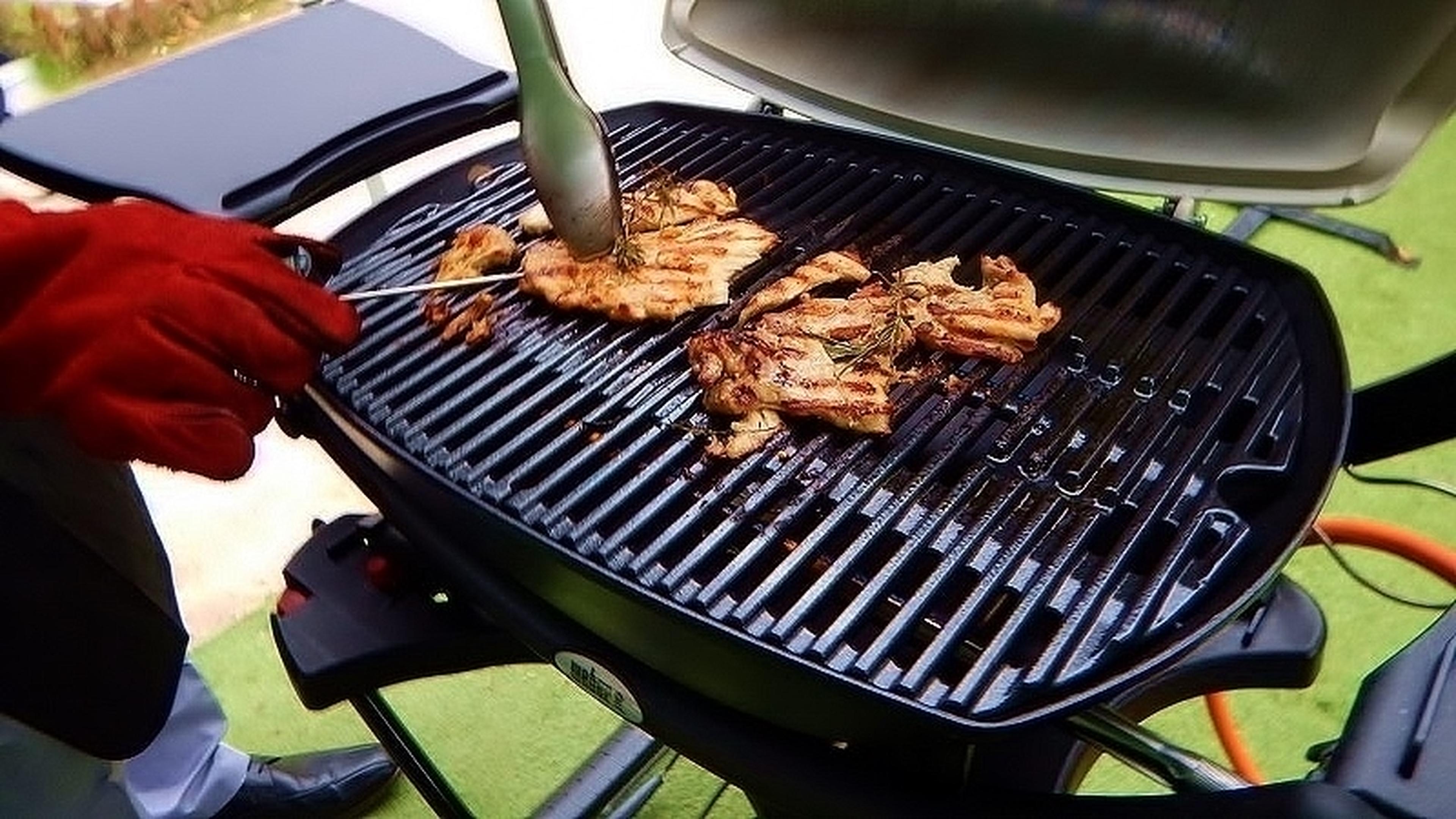 コストコで大人気！Weber(ウェーバー)のグリルがおすすめ | キャンプ