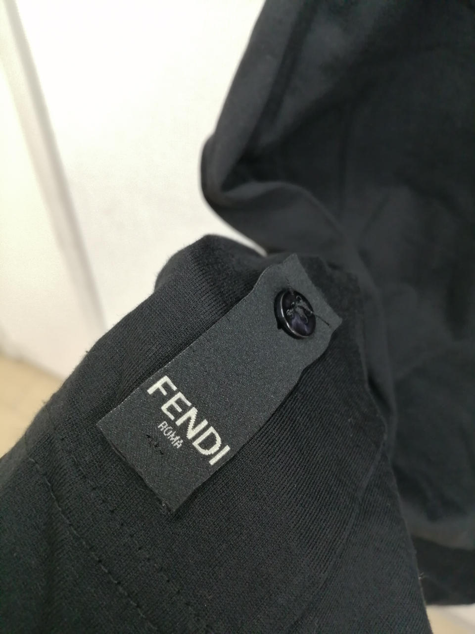 フェンディ(FENDI)|ロゴTシャツ|【ハードオフ公式通販】オフモール
